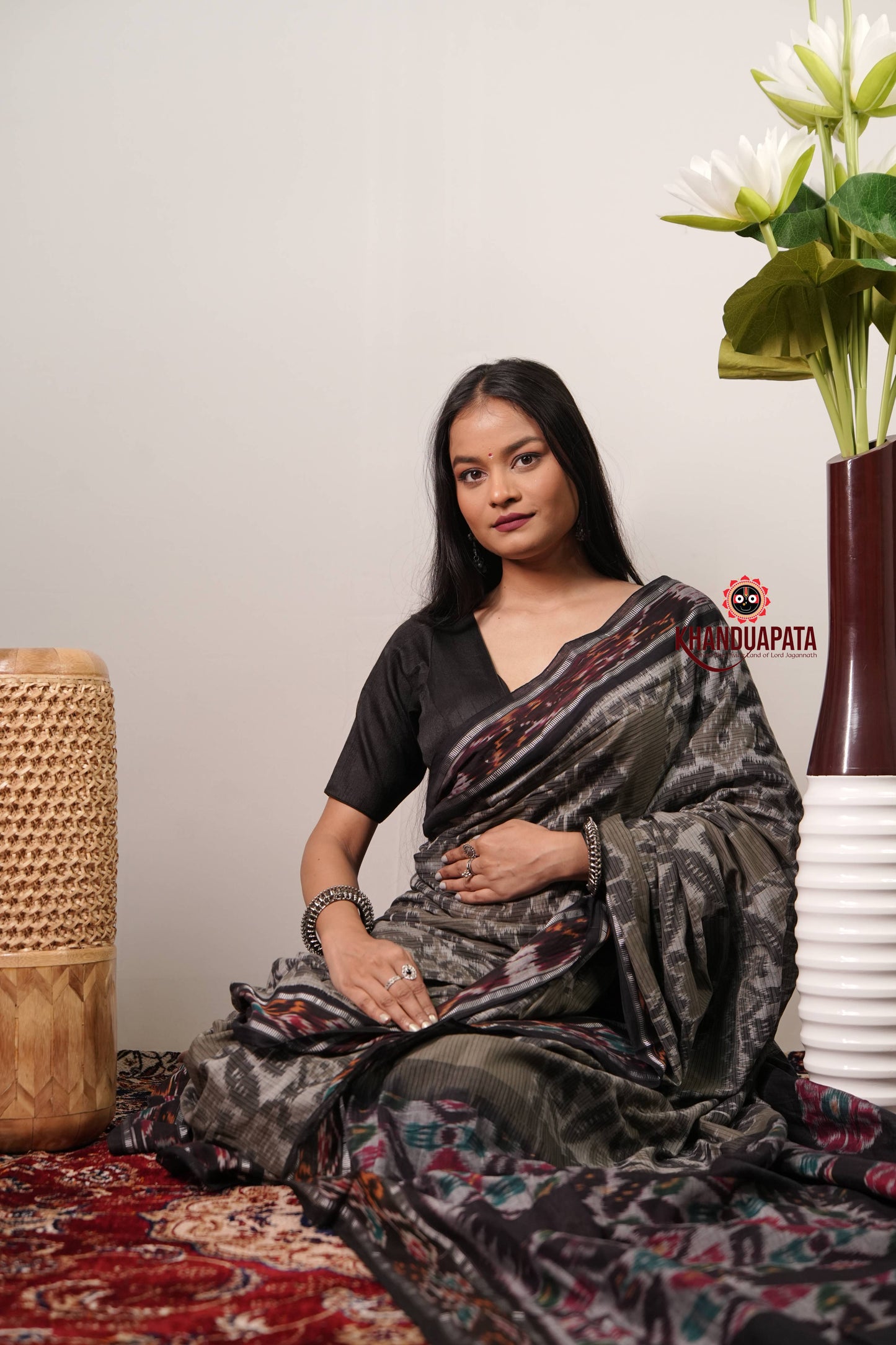 Olive Grey & Black Flower Design Cotton Saree For Women