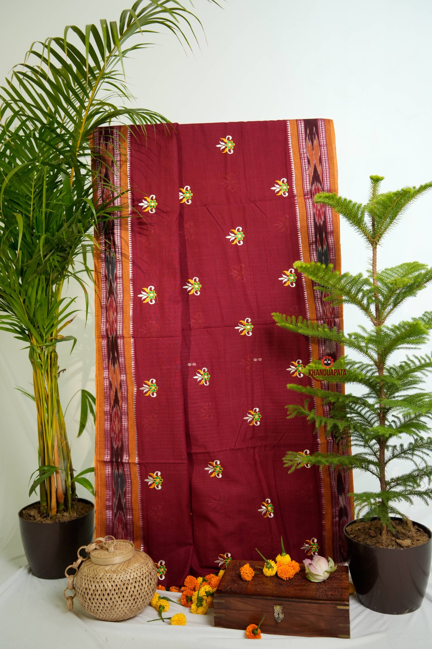 maroon Colour Flower Design Cotton Saree For Women