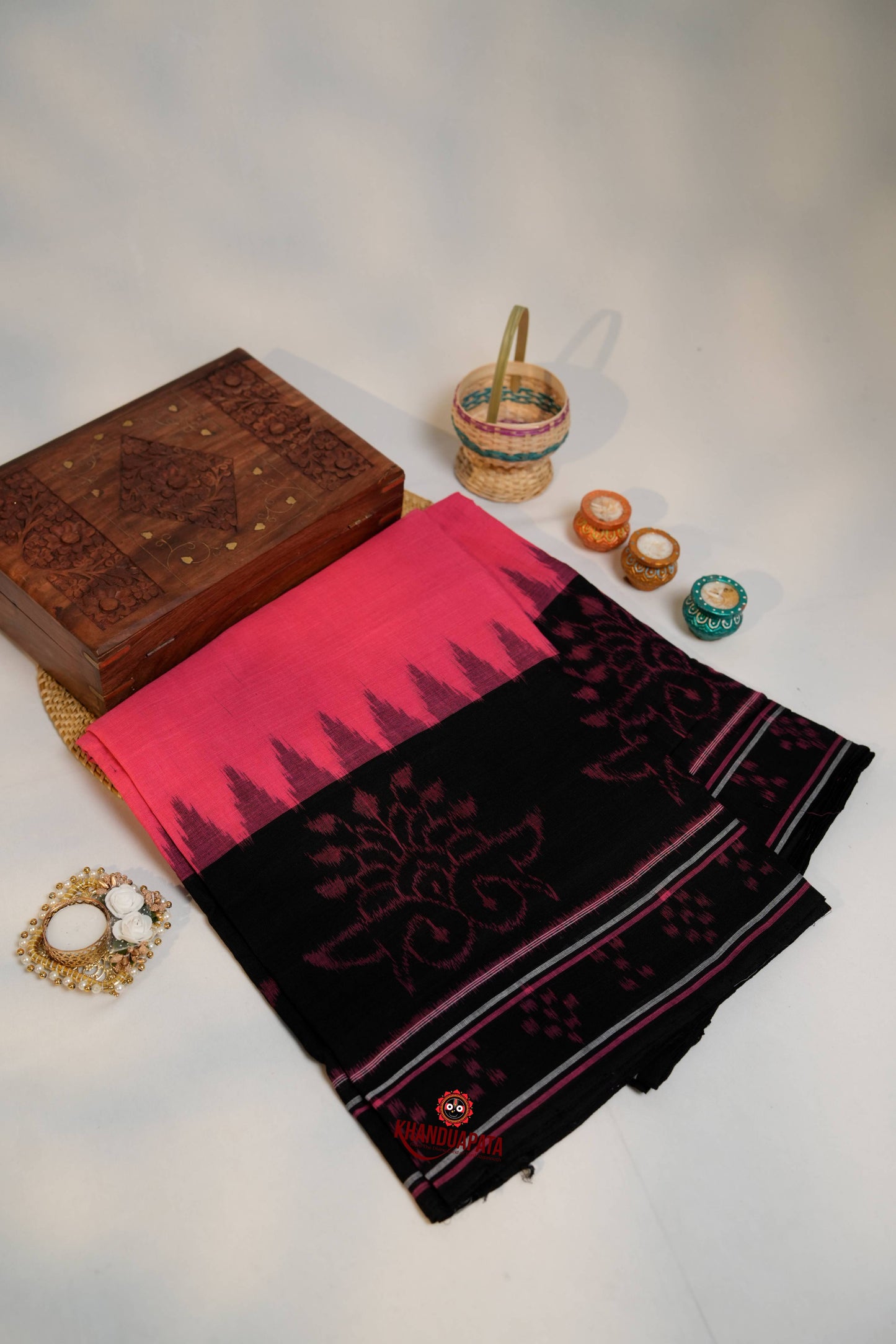 Pink & Black Colour Pasapali Border Design Cotton Saree For Women