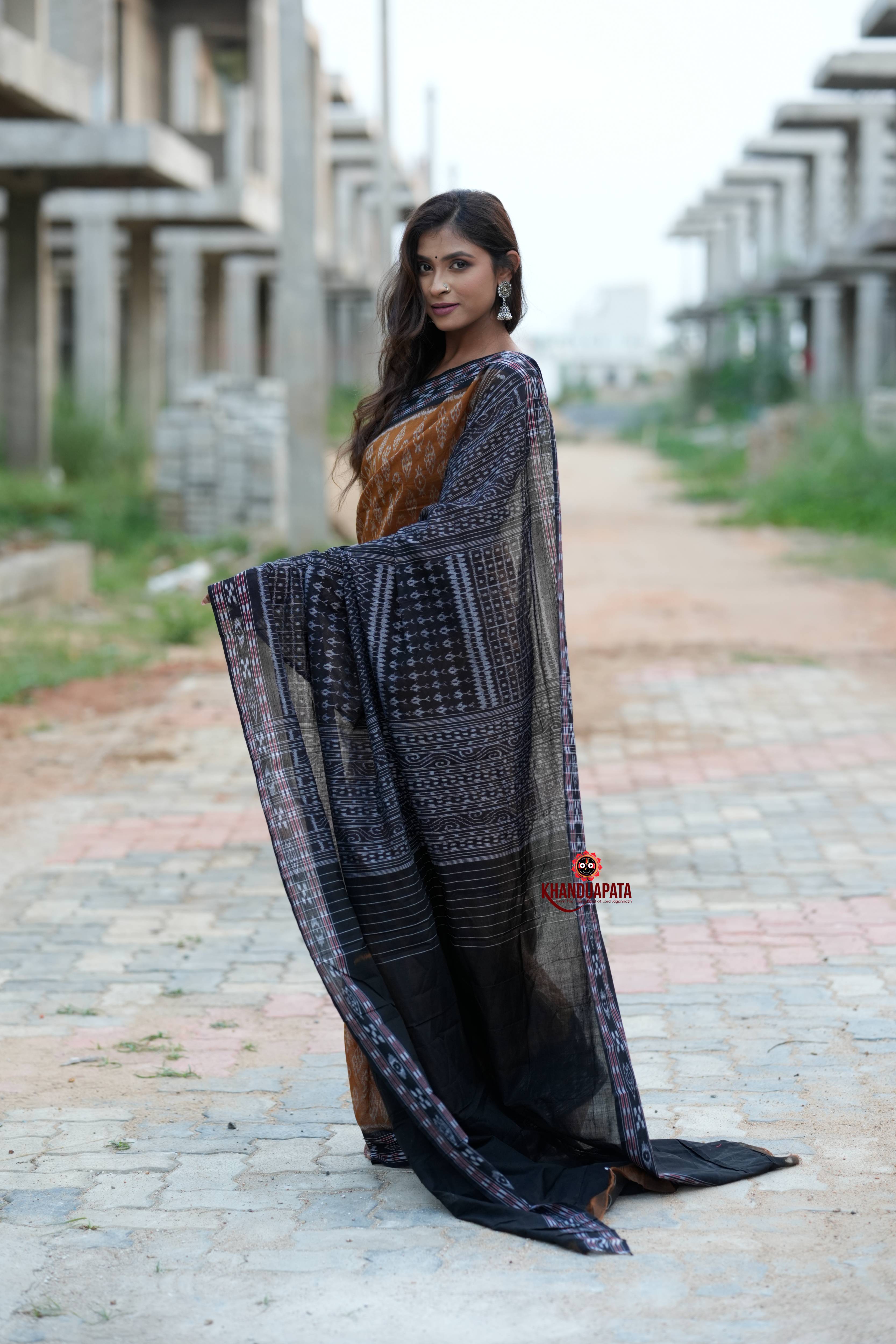 Black & Brown Body Design Cotton Saree For Women