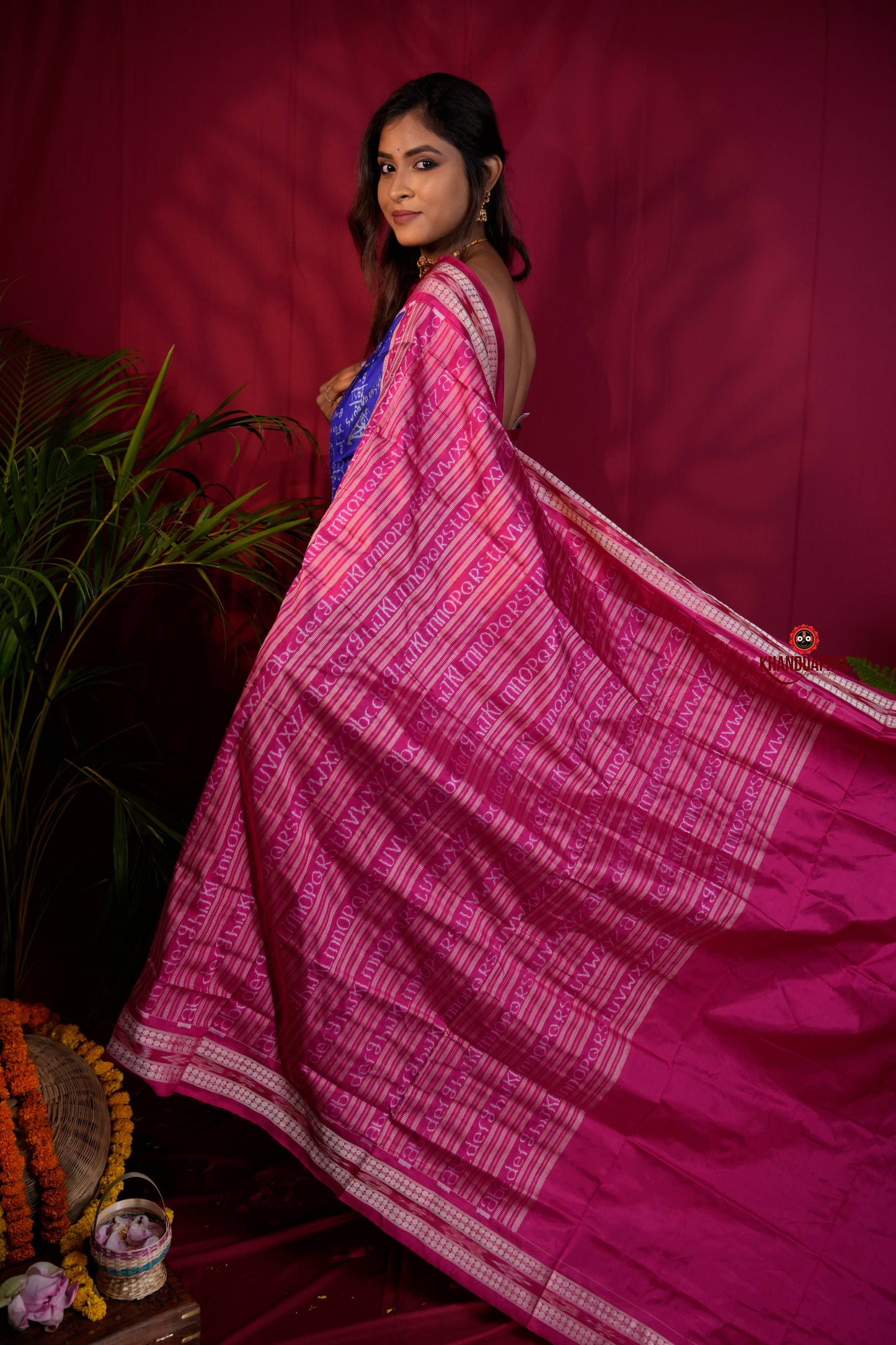 Red & Blue Colour Geometric Design Silk Saree For Women