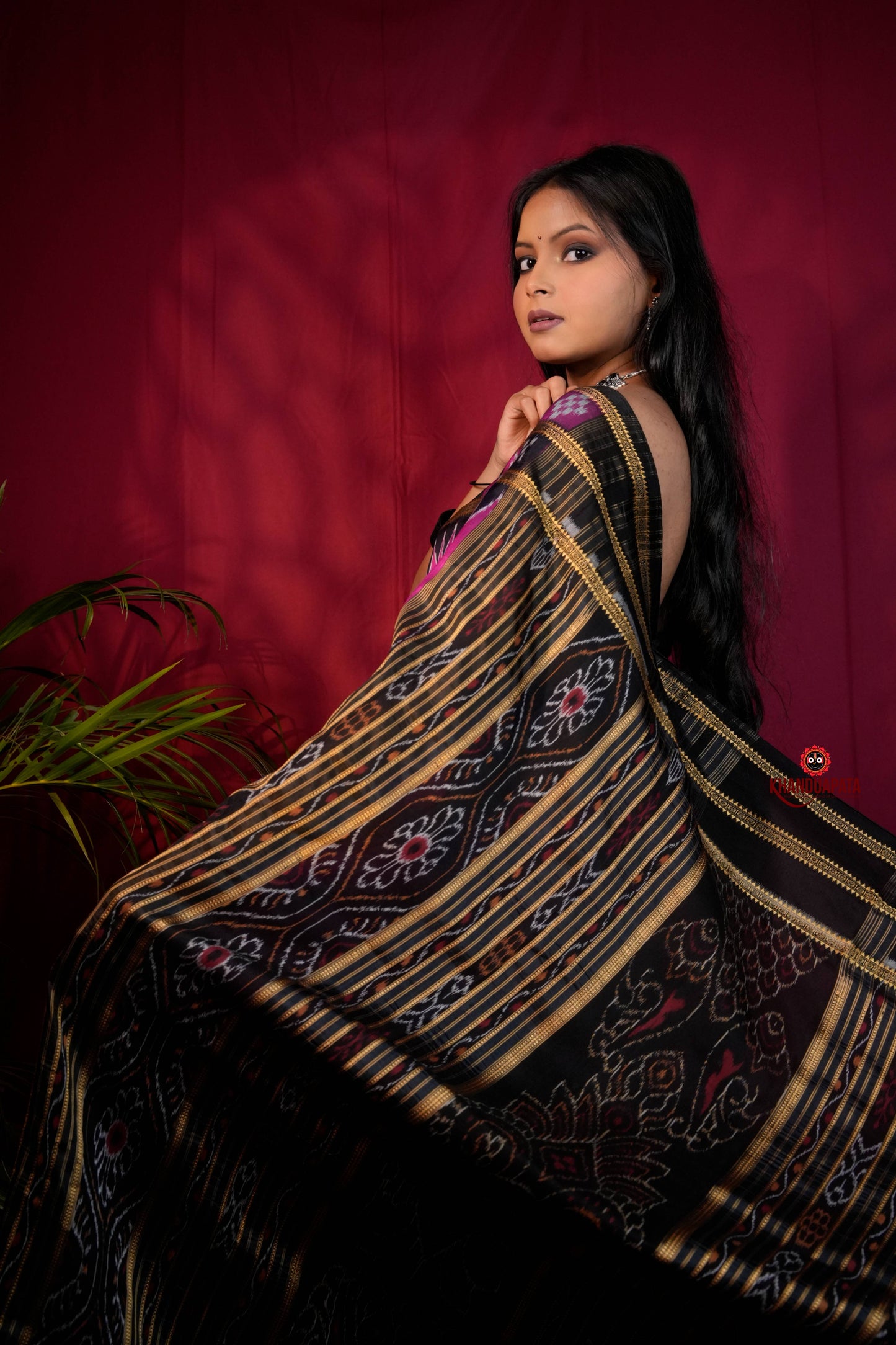 Magenta Colour Double Border Dot Design Silk Saree For Women