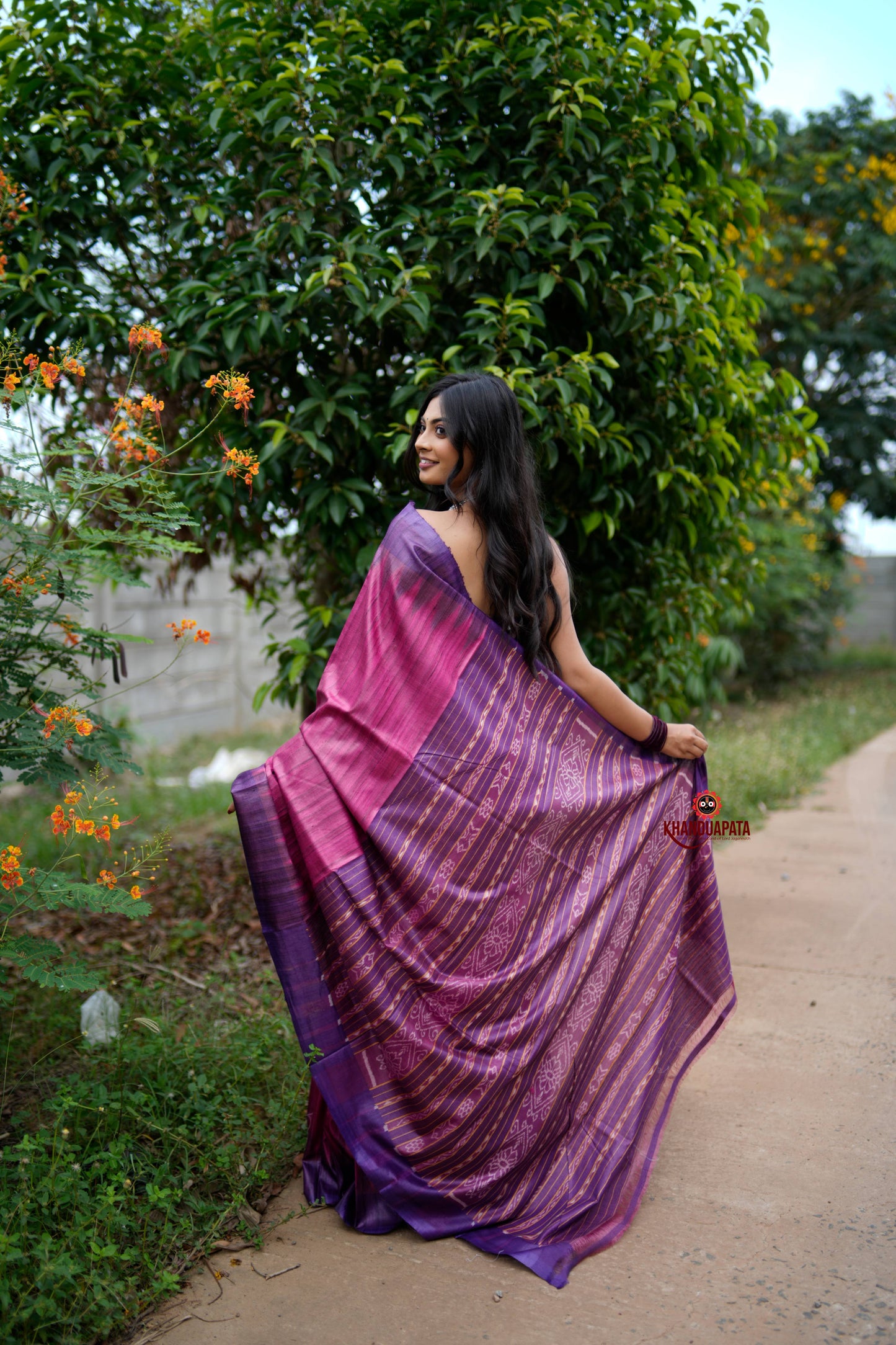 Blue & Pink Colour Plain Tussar Silk Saree For Women