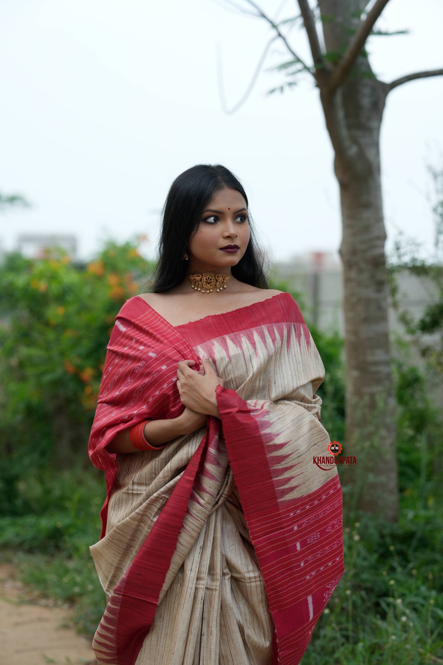 Red & Beige Colour Plain Tussar Silk Saree For Women