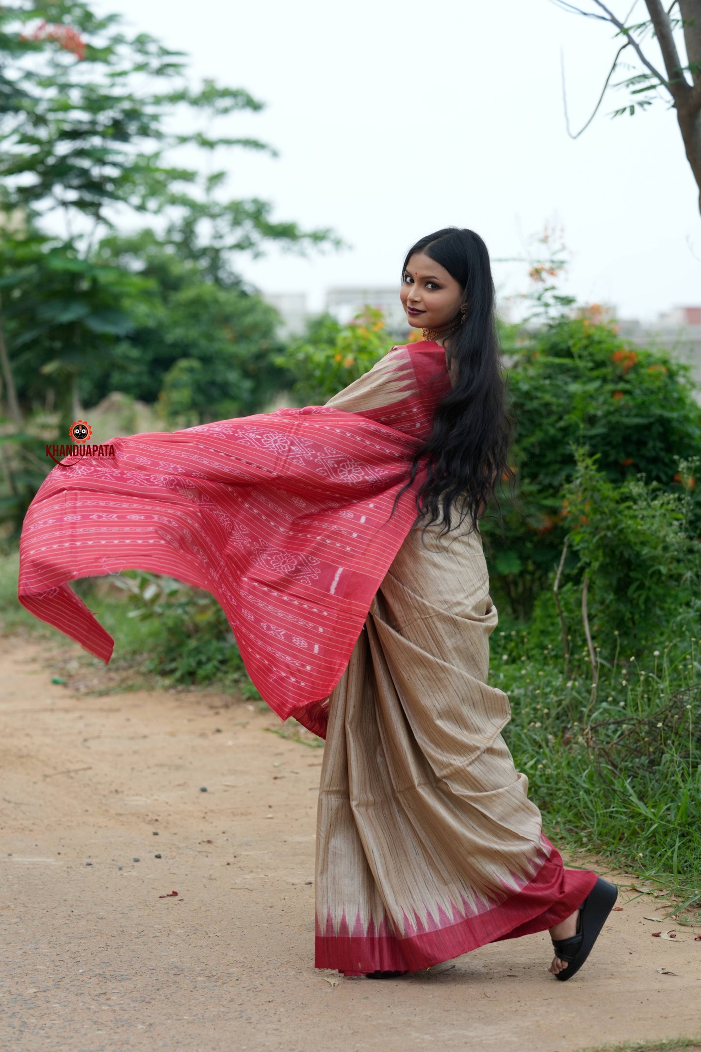 Red & Beige Colour Plain Tussar Silk Saree For Women