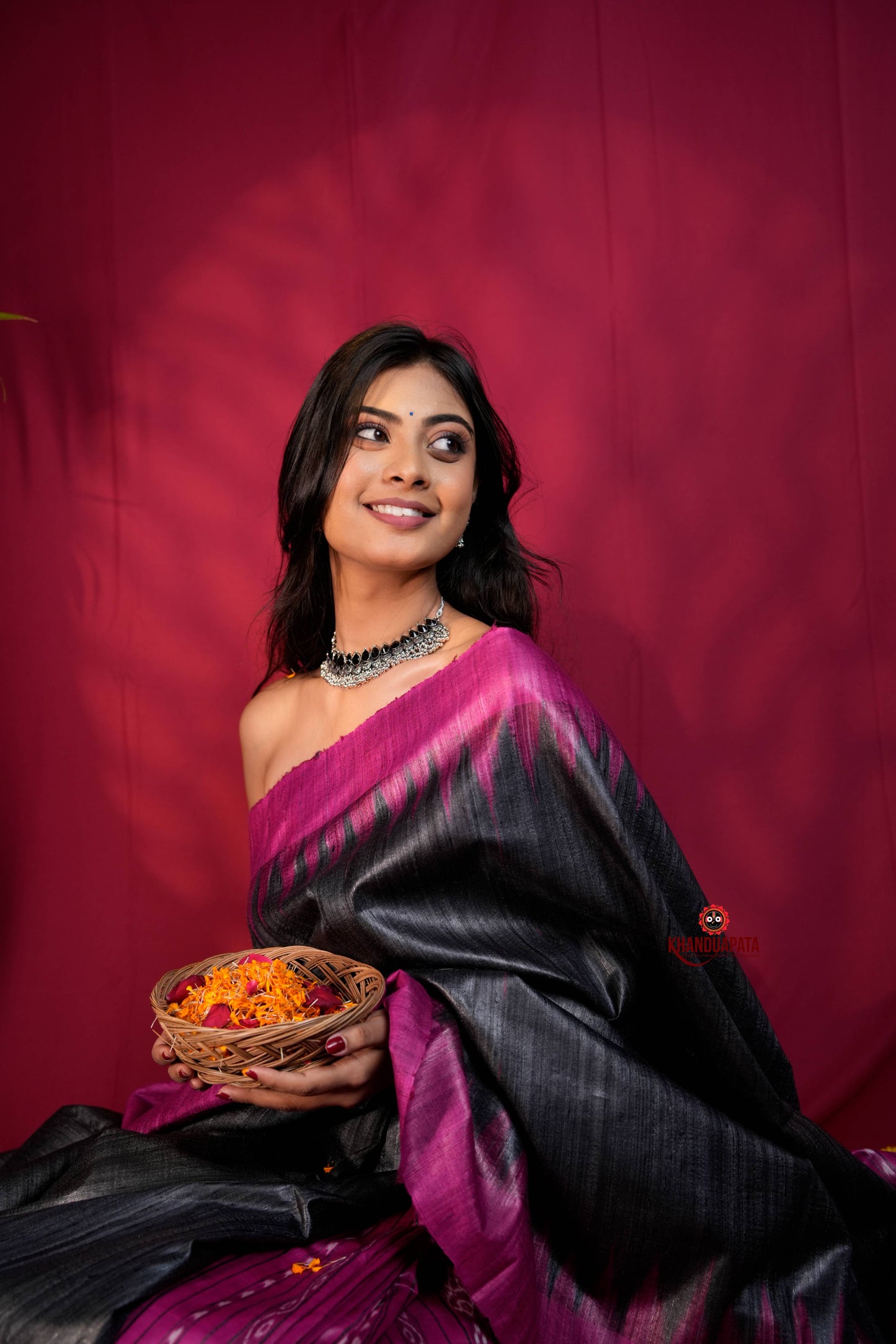 Black & Pink Colour Plain Tussar Silk Saree For Women