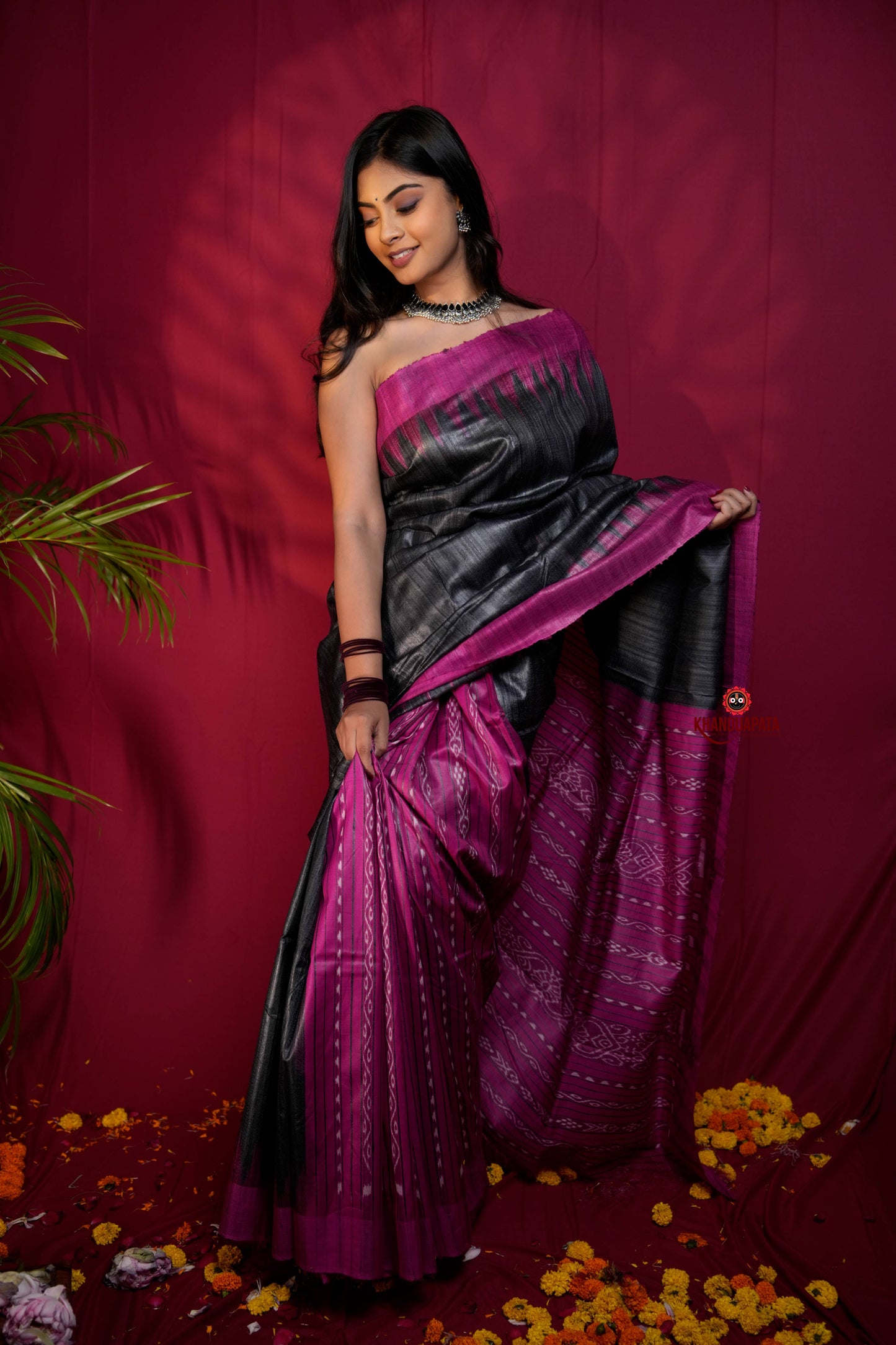 Black & Pink Colour Plain Tussar Silk Saree For Women