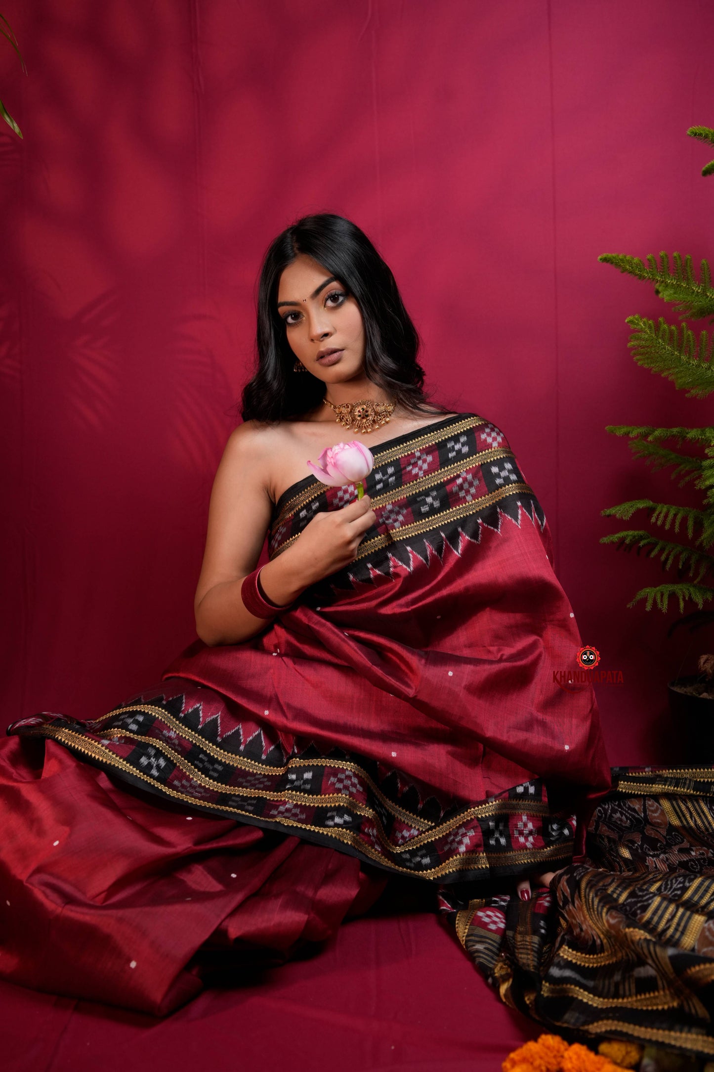 Black & Maroon Colour Double Border Dot Design Silk Saree For Women