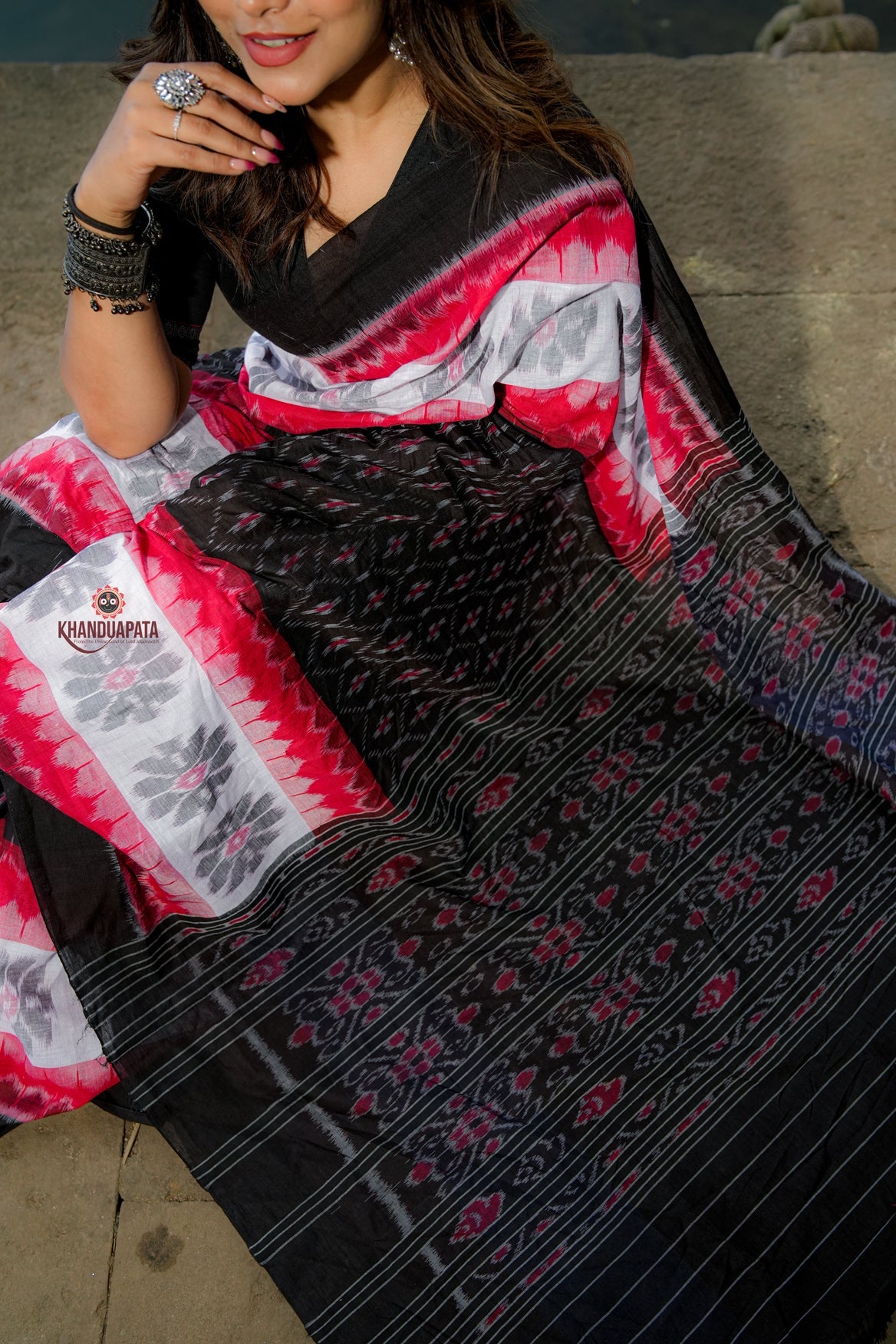 Black Flower Design Cotton Saree For Women