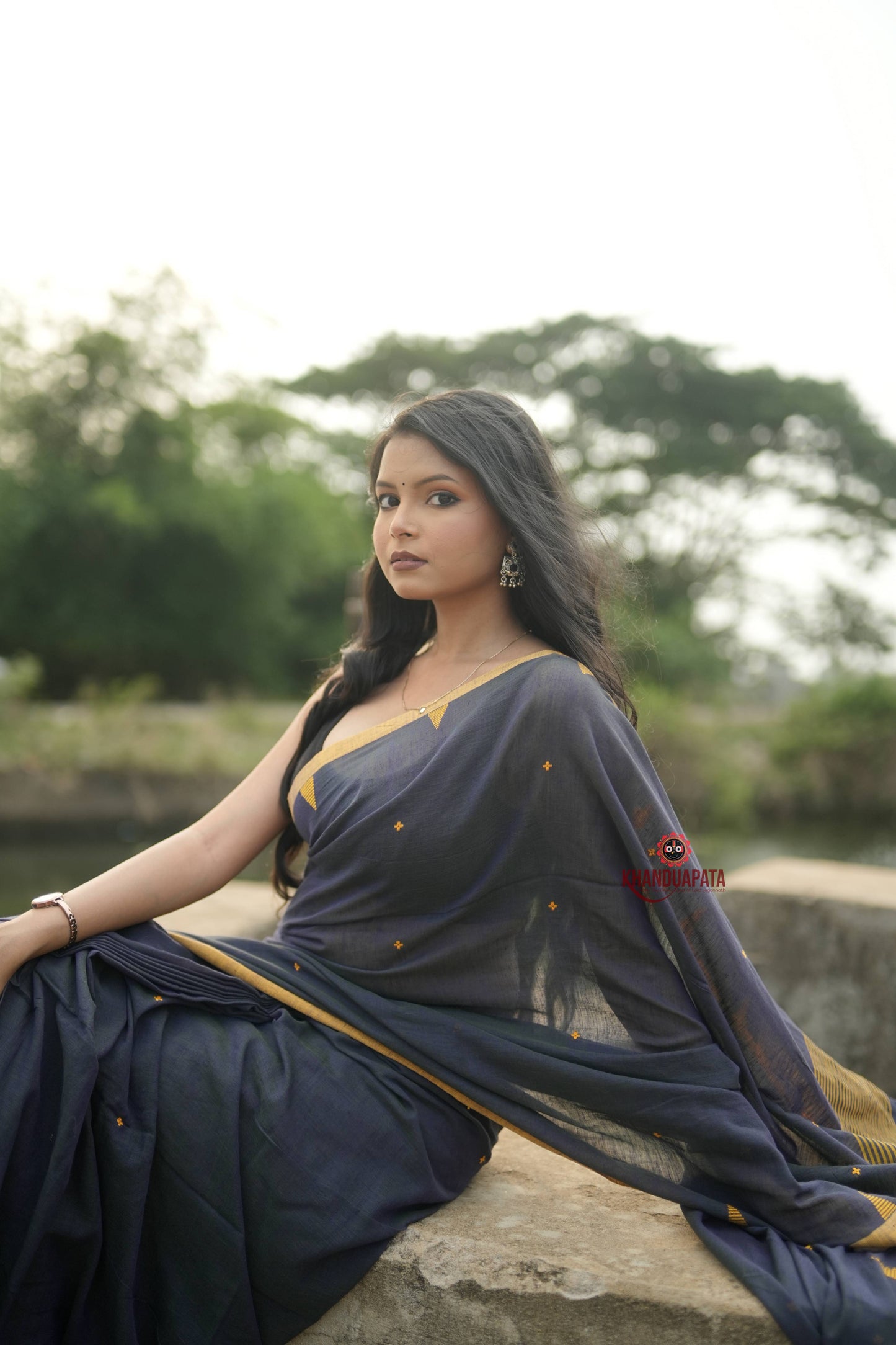 Grey and Mustard Yellow Dot Pattern Cotton Saree For Women