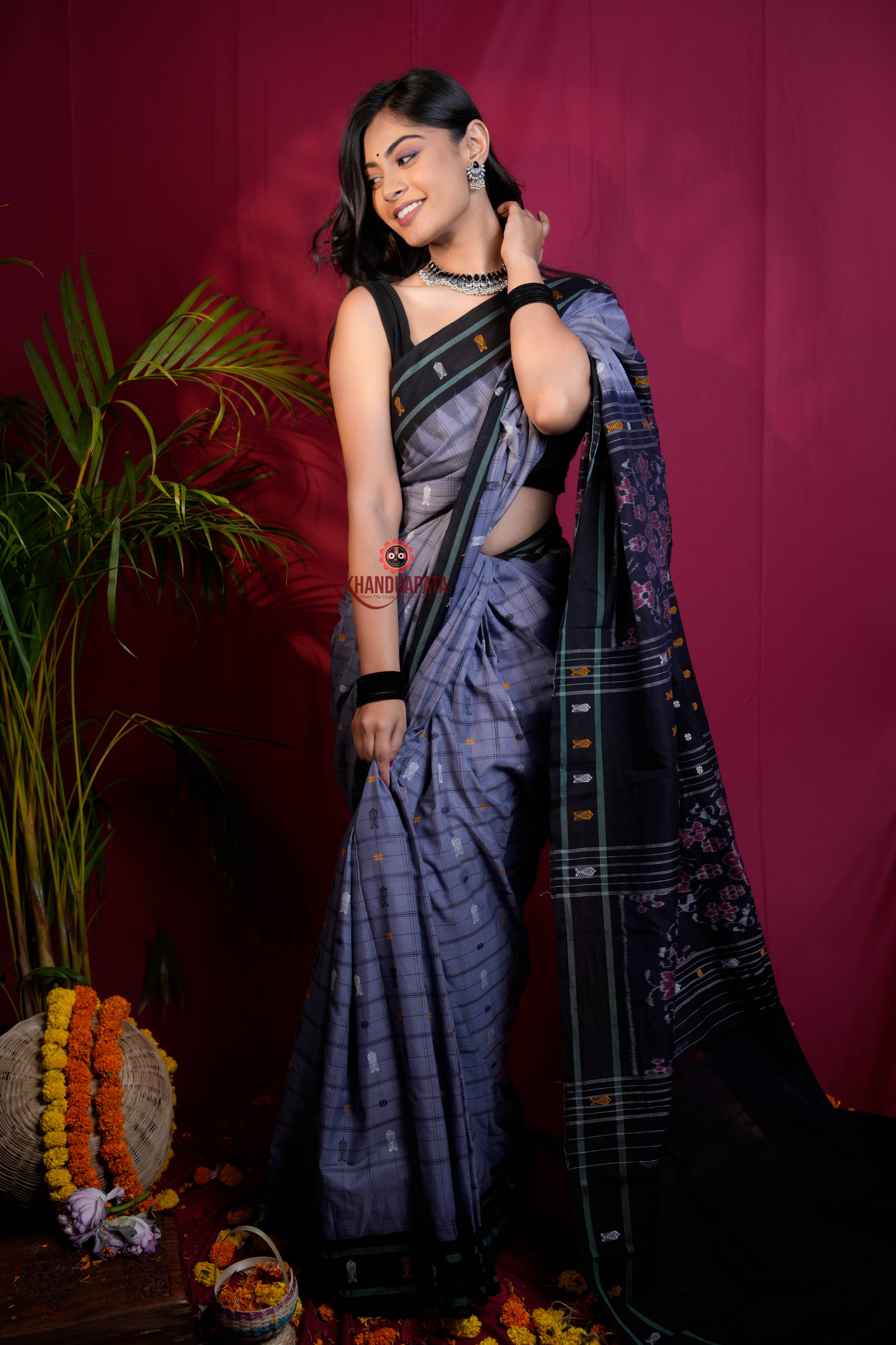 Grey & Black Colour Fish Design Cotton Saree For Women