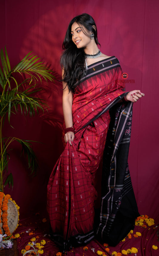 Red & Black Colour Fish Design Cotton Saree For Women