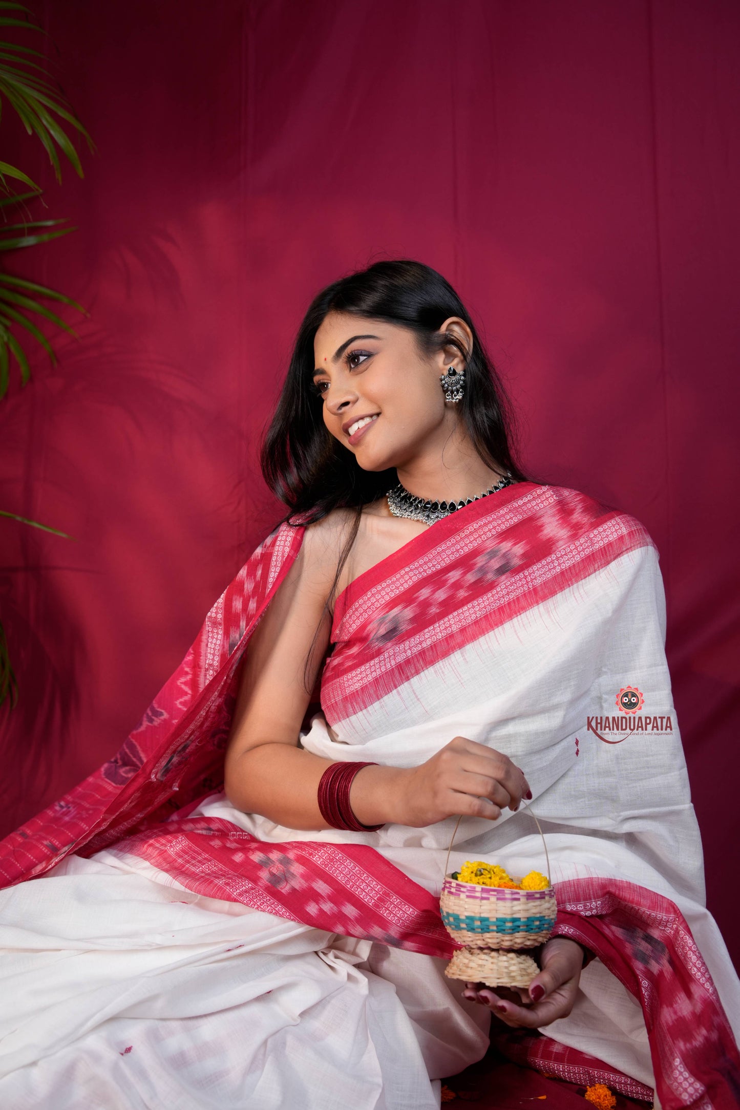 White & Red Colour Dot Design Cotton Saree For Women