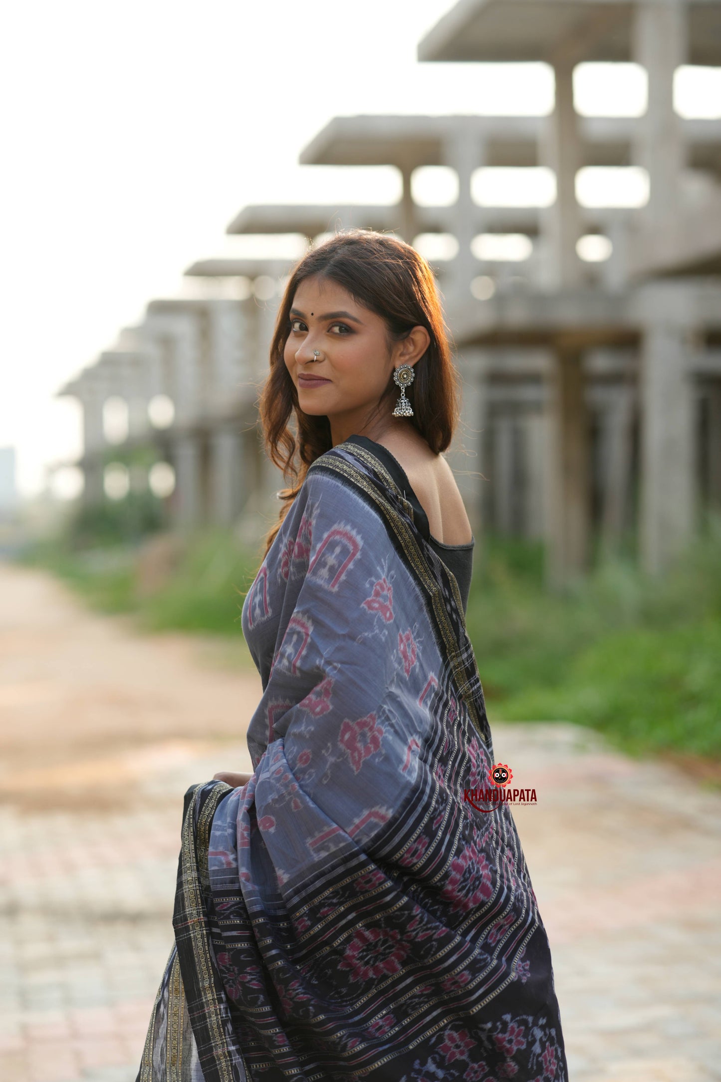 Black & Grey Body Design Cotton Saree For Women
