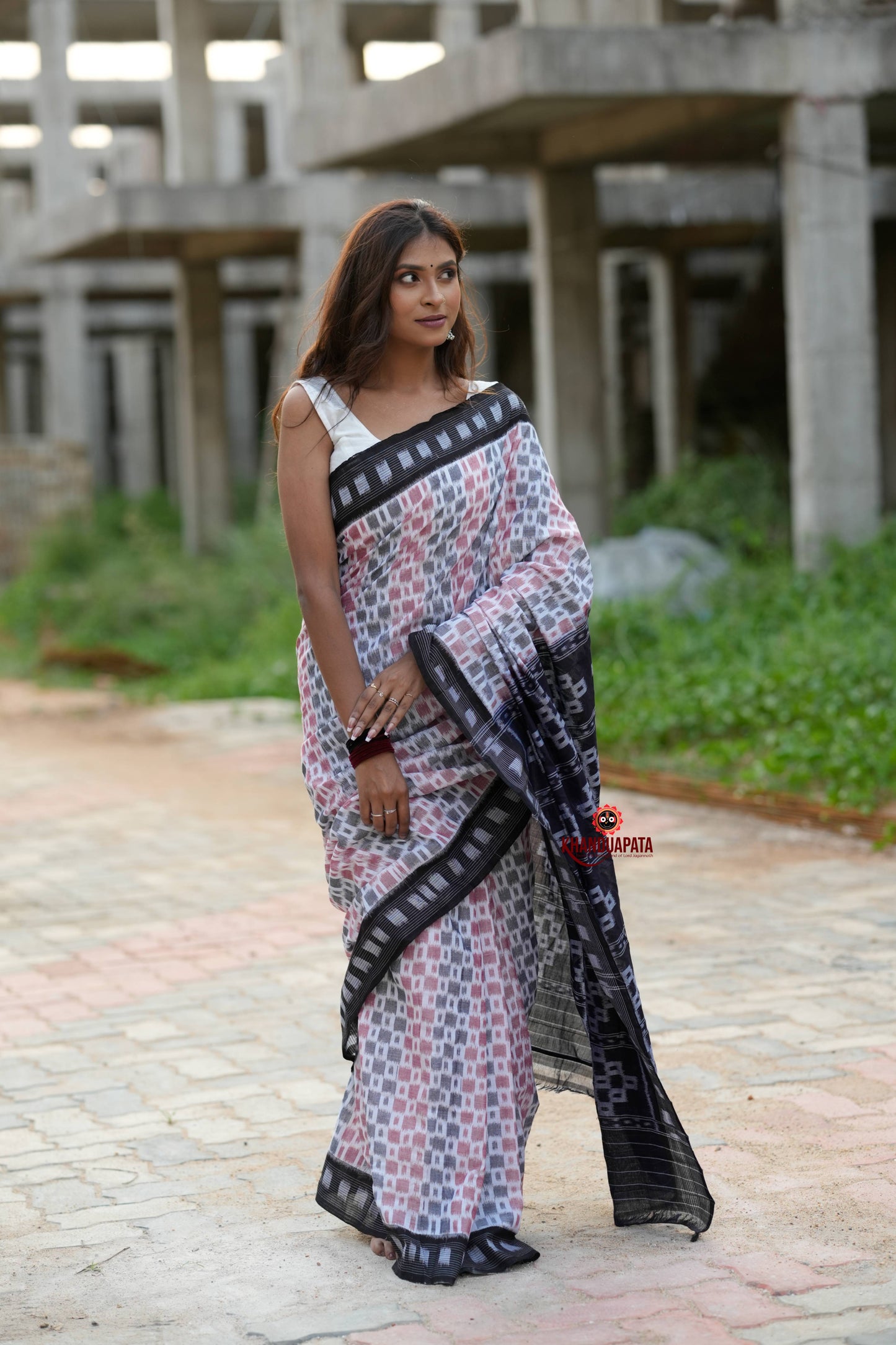 White & Black Multi Colour Box Design Cotton Saree For Women
