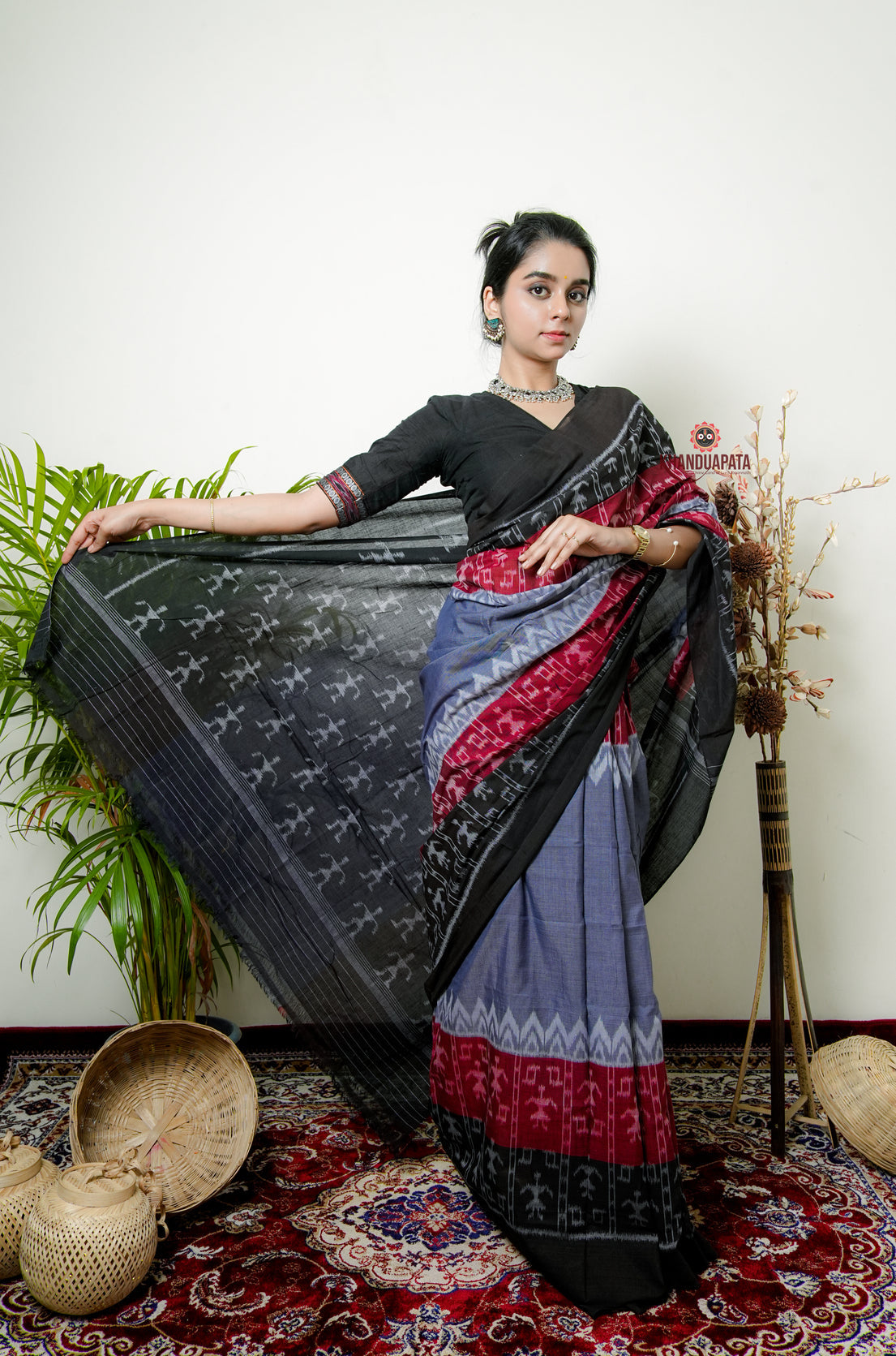 Grey Doll Design Cotton Saree For Women