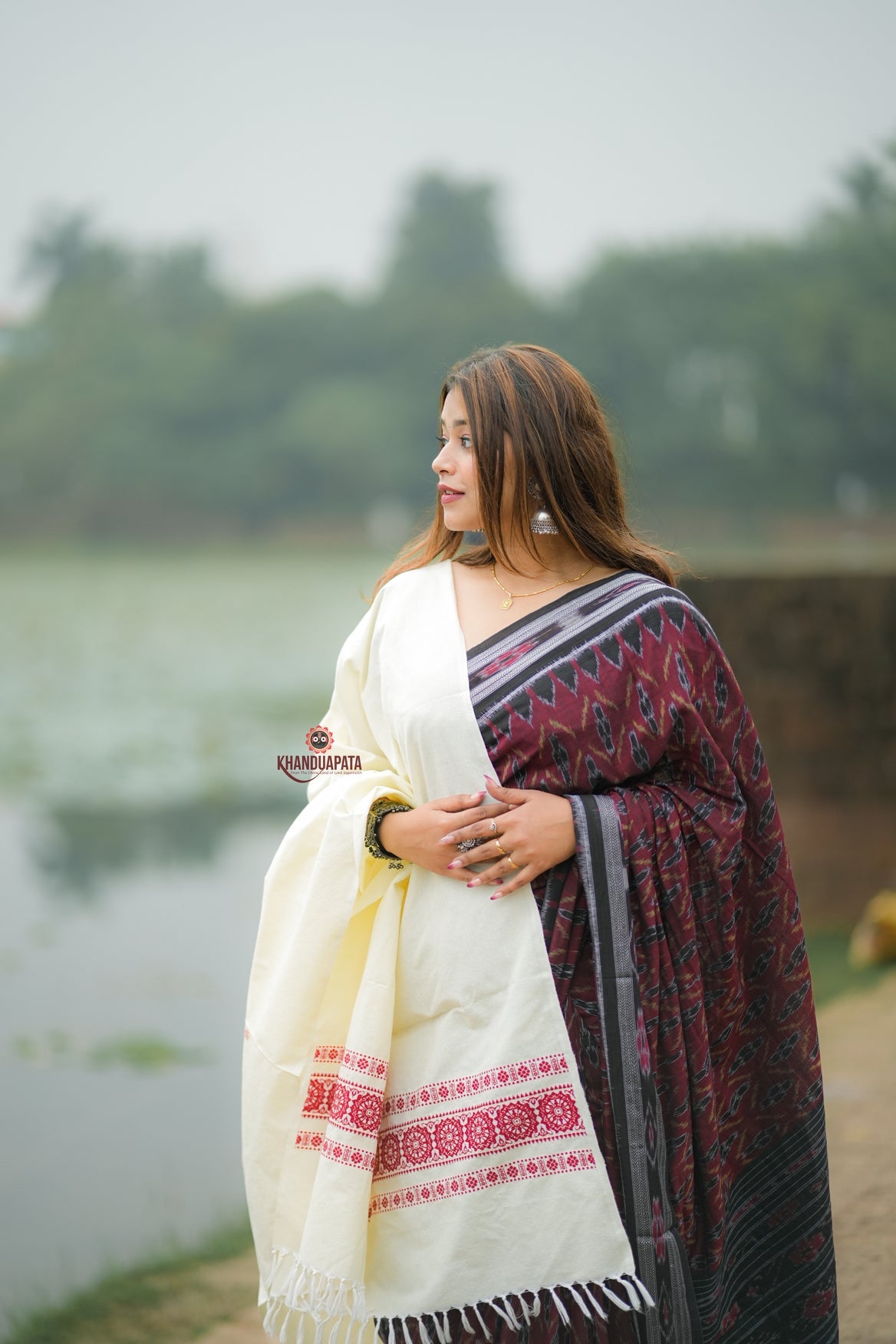 Deep Red Design Heritage Shawl For Winter For Women