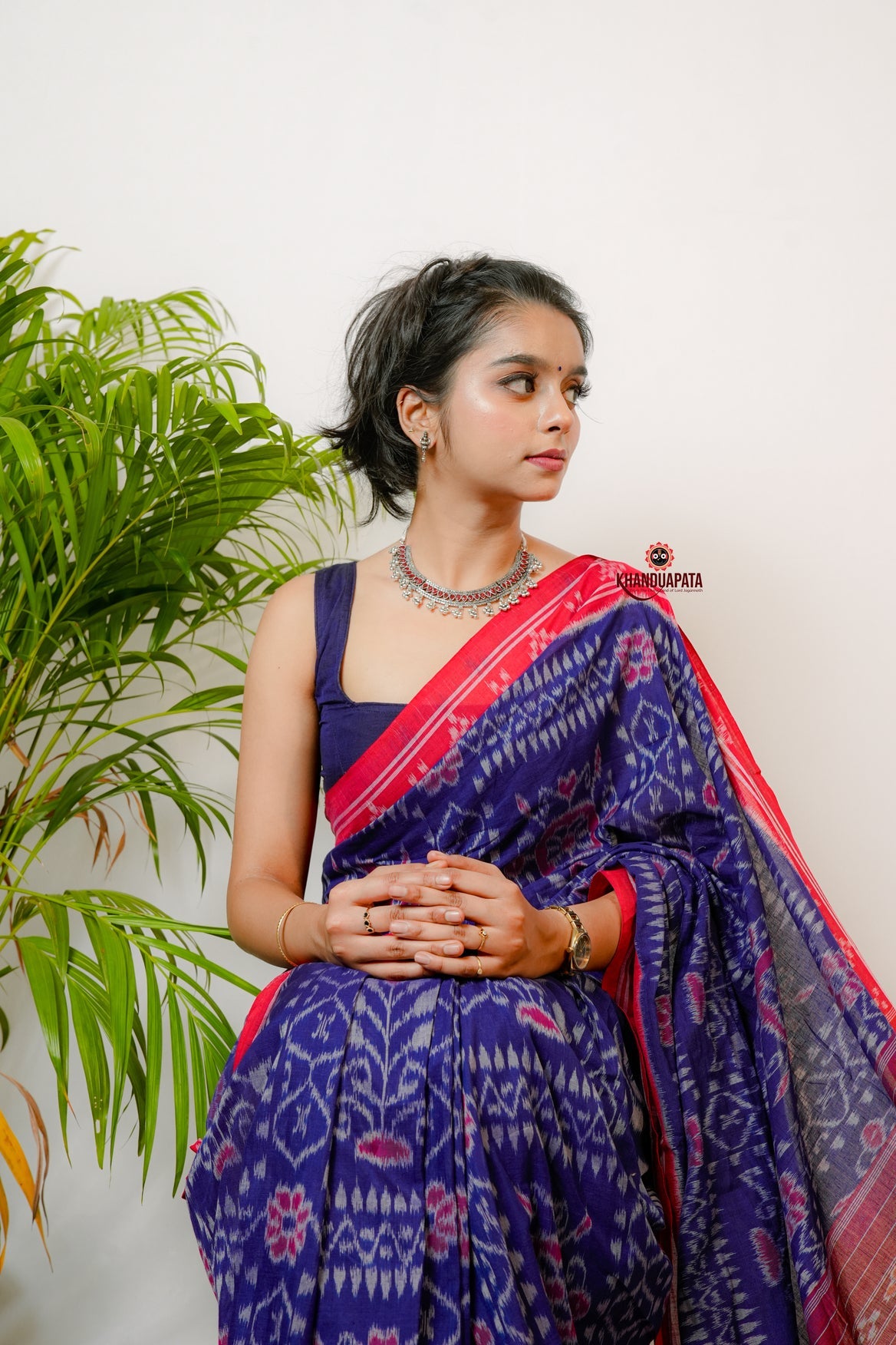 Blue And Red Flower Design Cotton Saree For Women