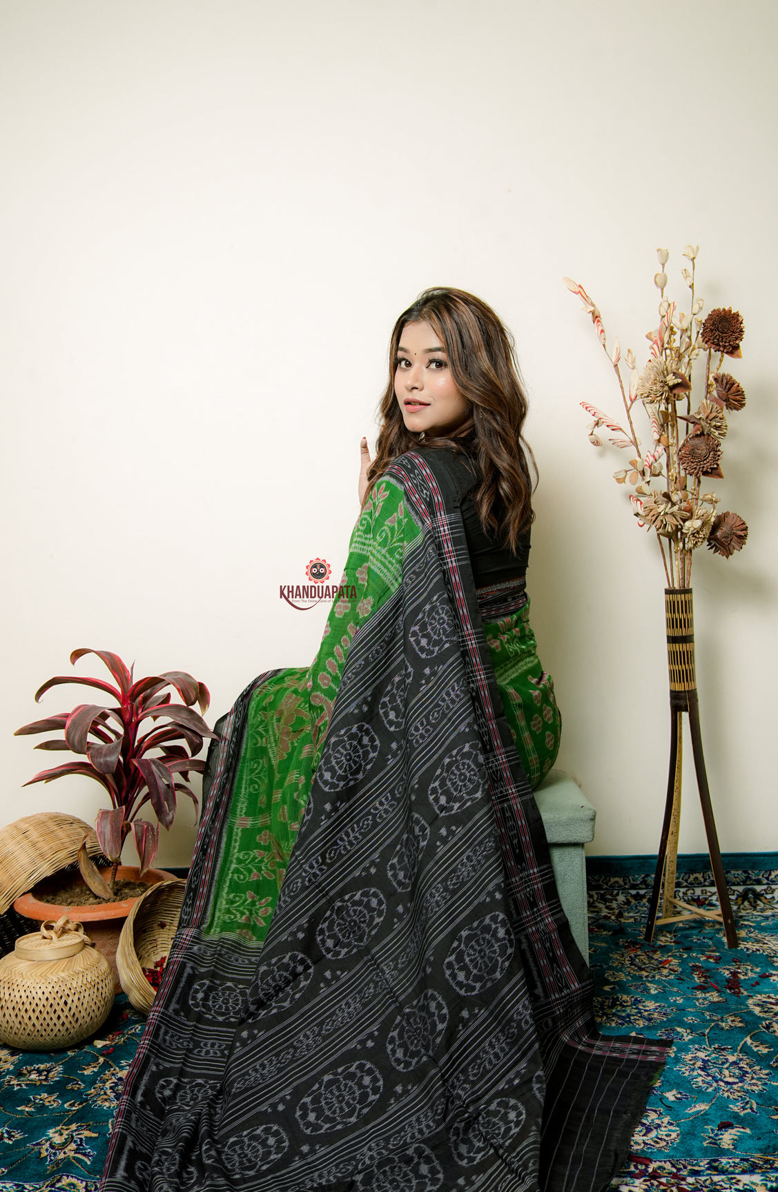 Aesthetic Plant Design Cotton Saree For Women