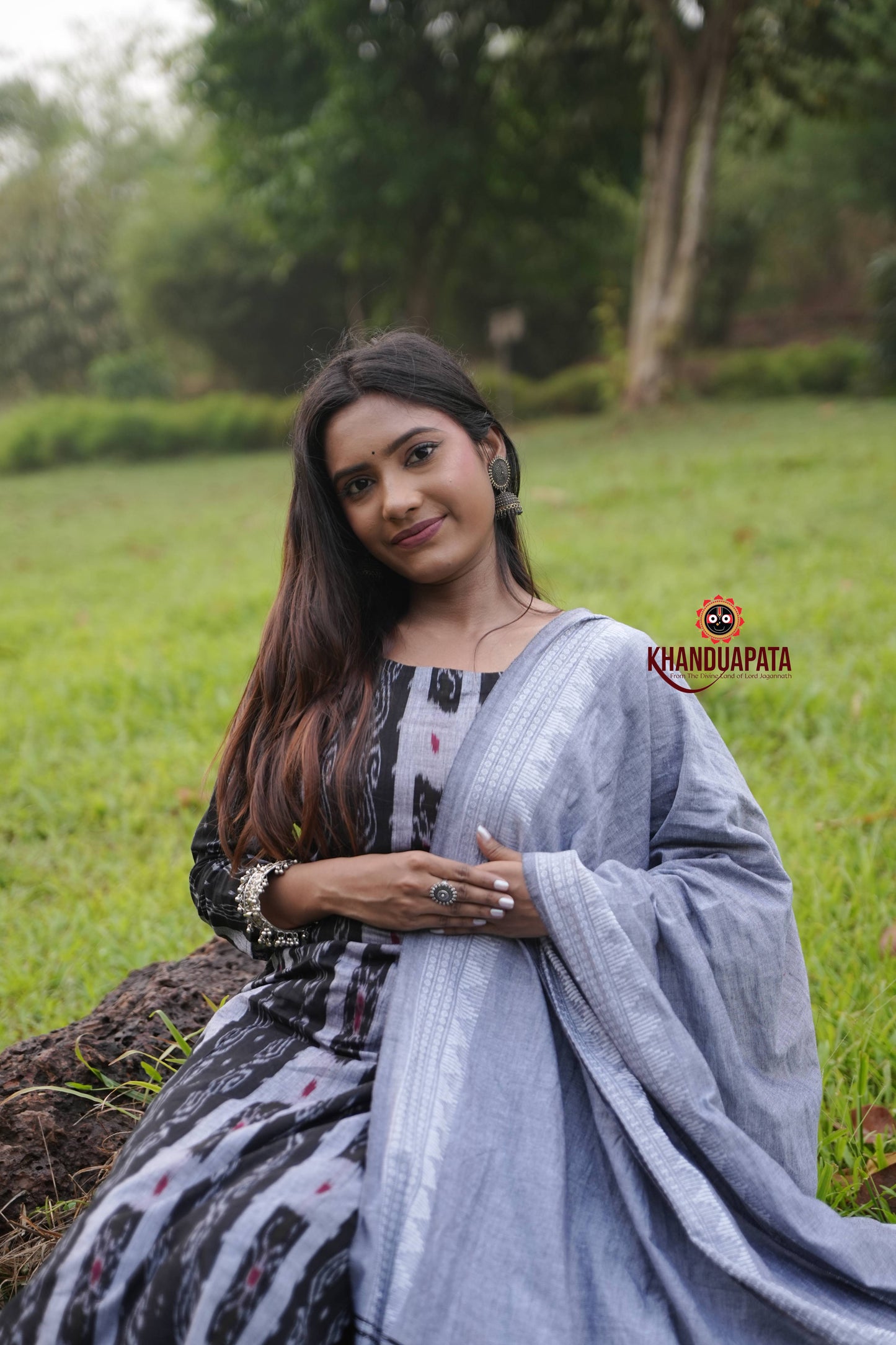 Black & Grey Body Design Unstitched Cotton Suit For Women