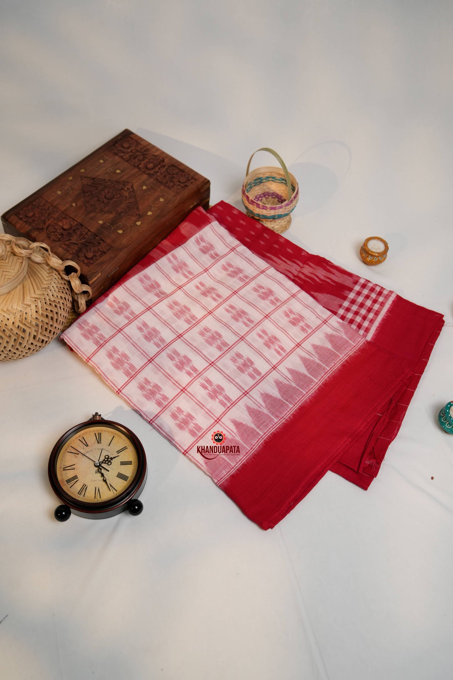 Red & White Colour Pasapali Border Cotton Saree For Women