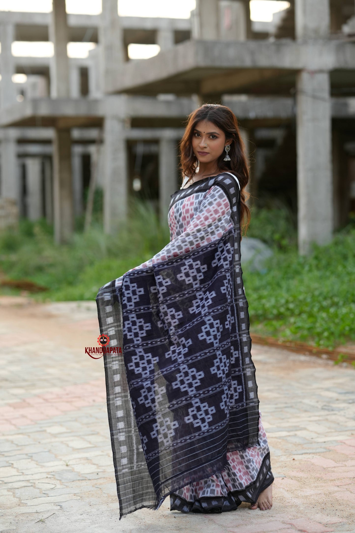 White & Black Multi Colour Box Design Cotton Saree For Women