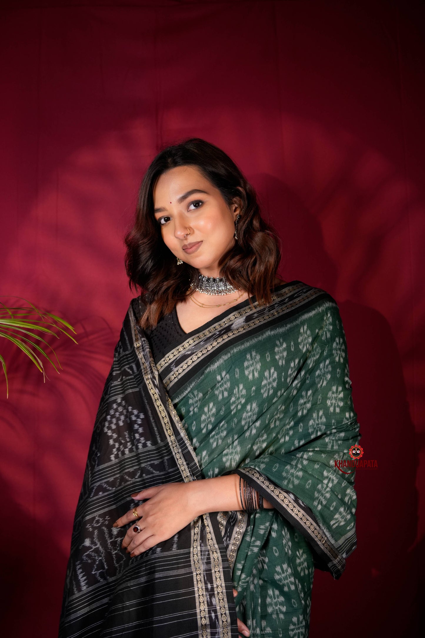 Green & Black Colour Flower Design Cotton Saree For Women