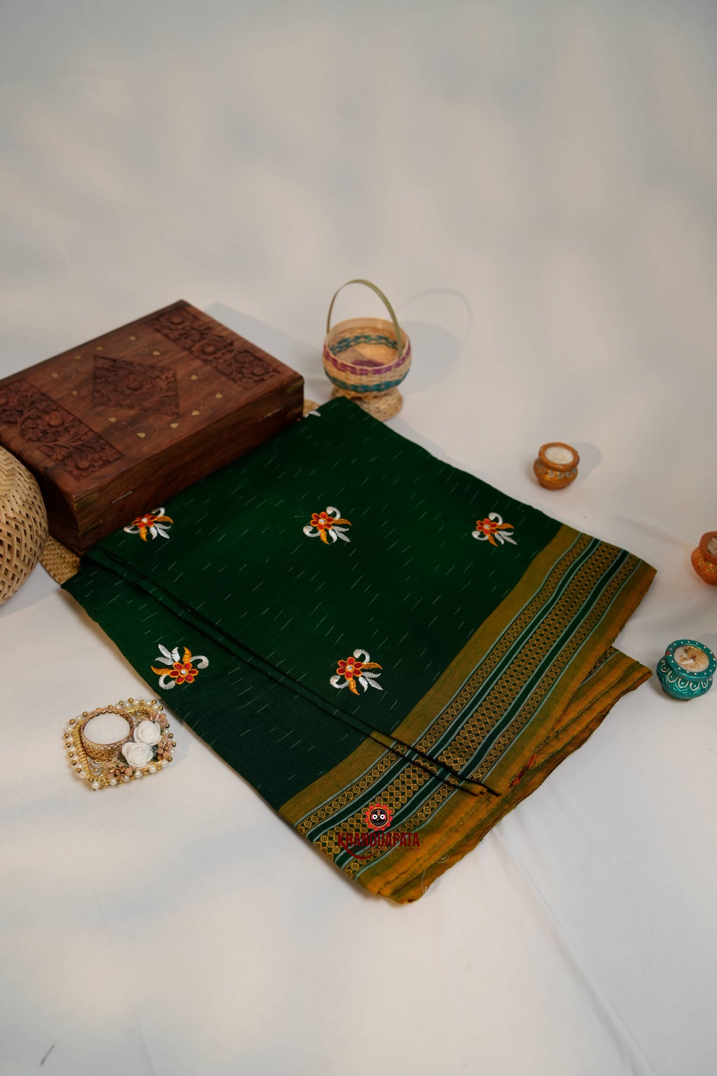 Green Colour Flower Design Cotton Saree For Women
