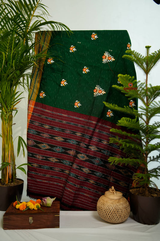 Green Colour Flower Design Cotton Saree For Women