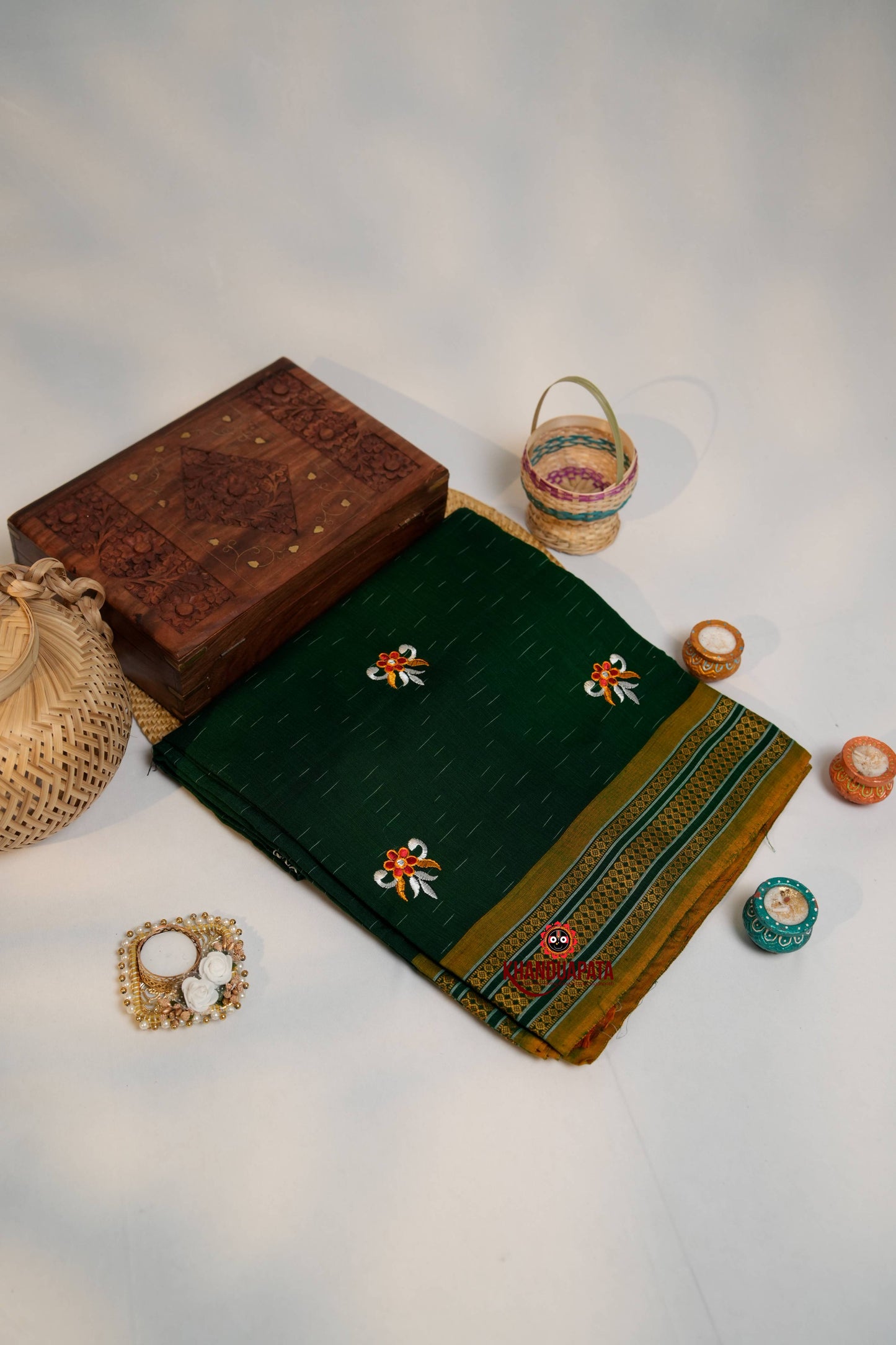 Green Colour Flower Design Cotton Saree For Women