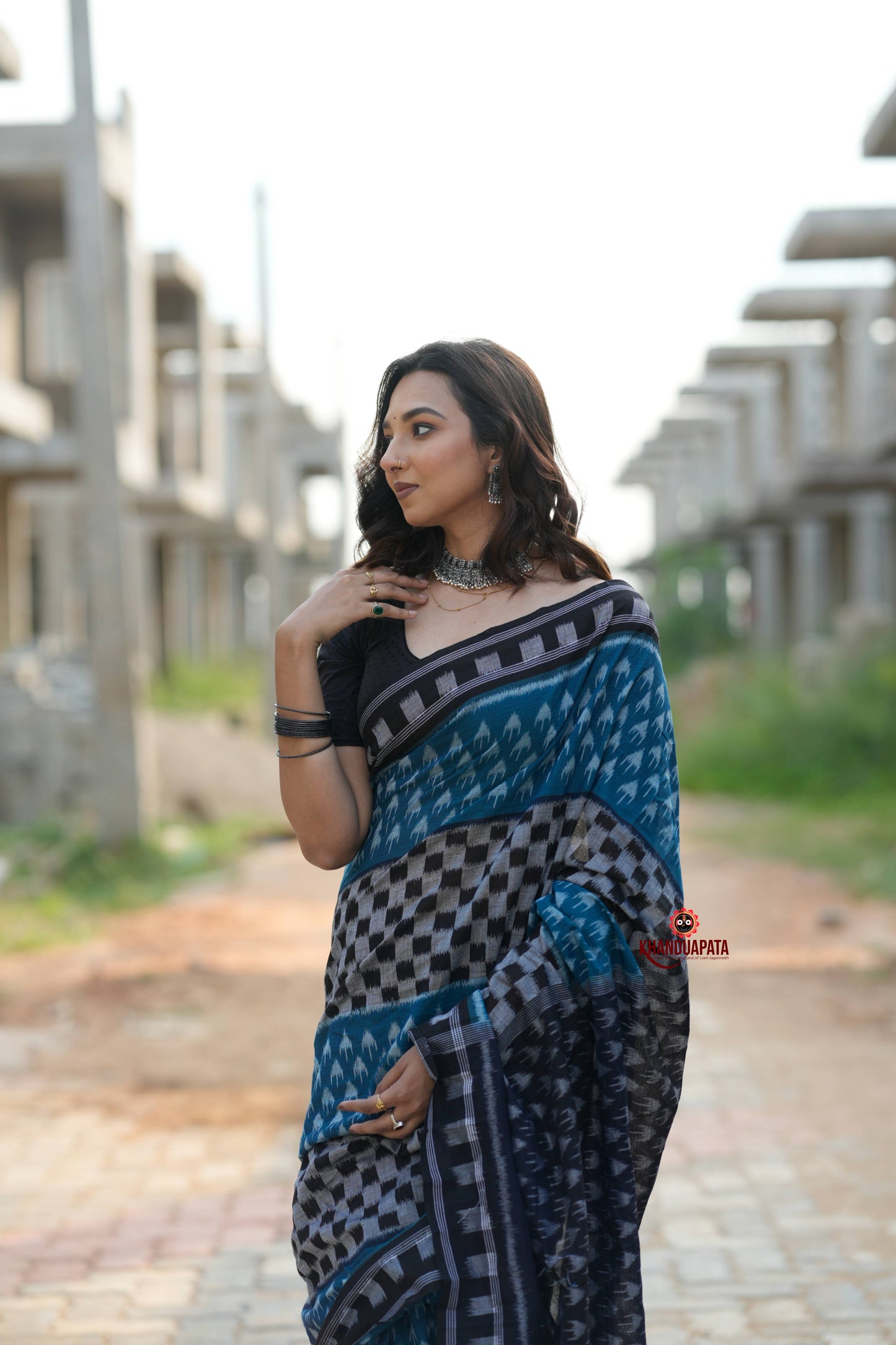 Green & Black Colour Box Design Cotton Saree For Women