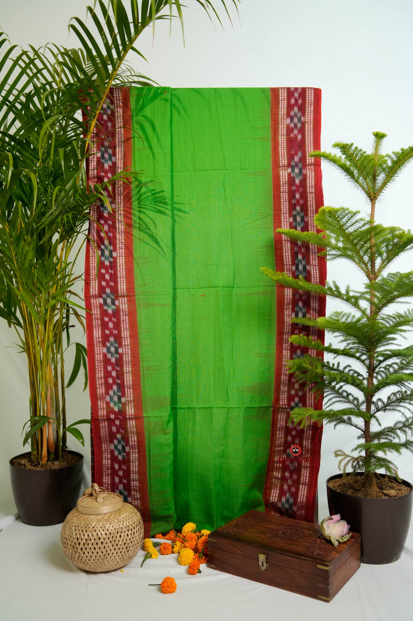 Green & Maroon Colour Dot Design Cotton Saree For Women